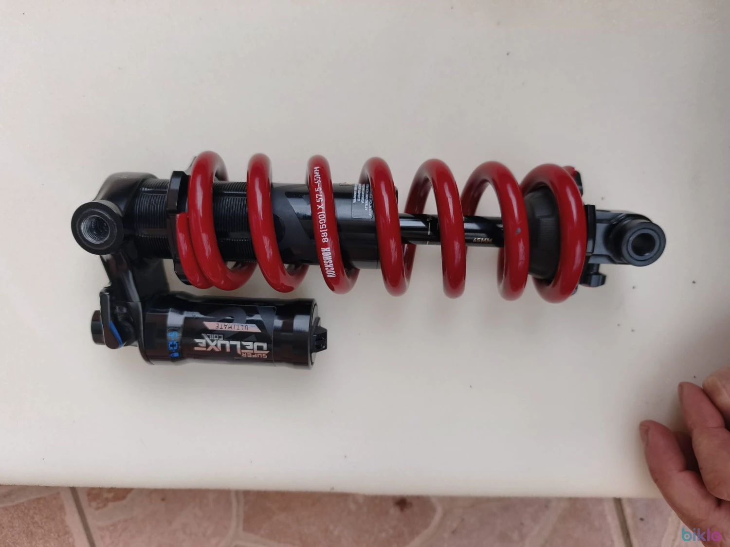 1. Shock amortizor spate RockShox Super Deluxe Ultimate 205 x 65 cu arc nou de 500