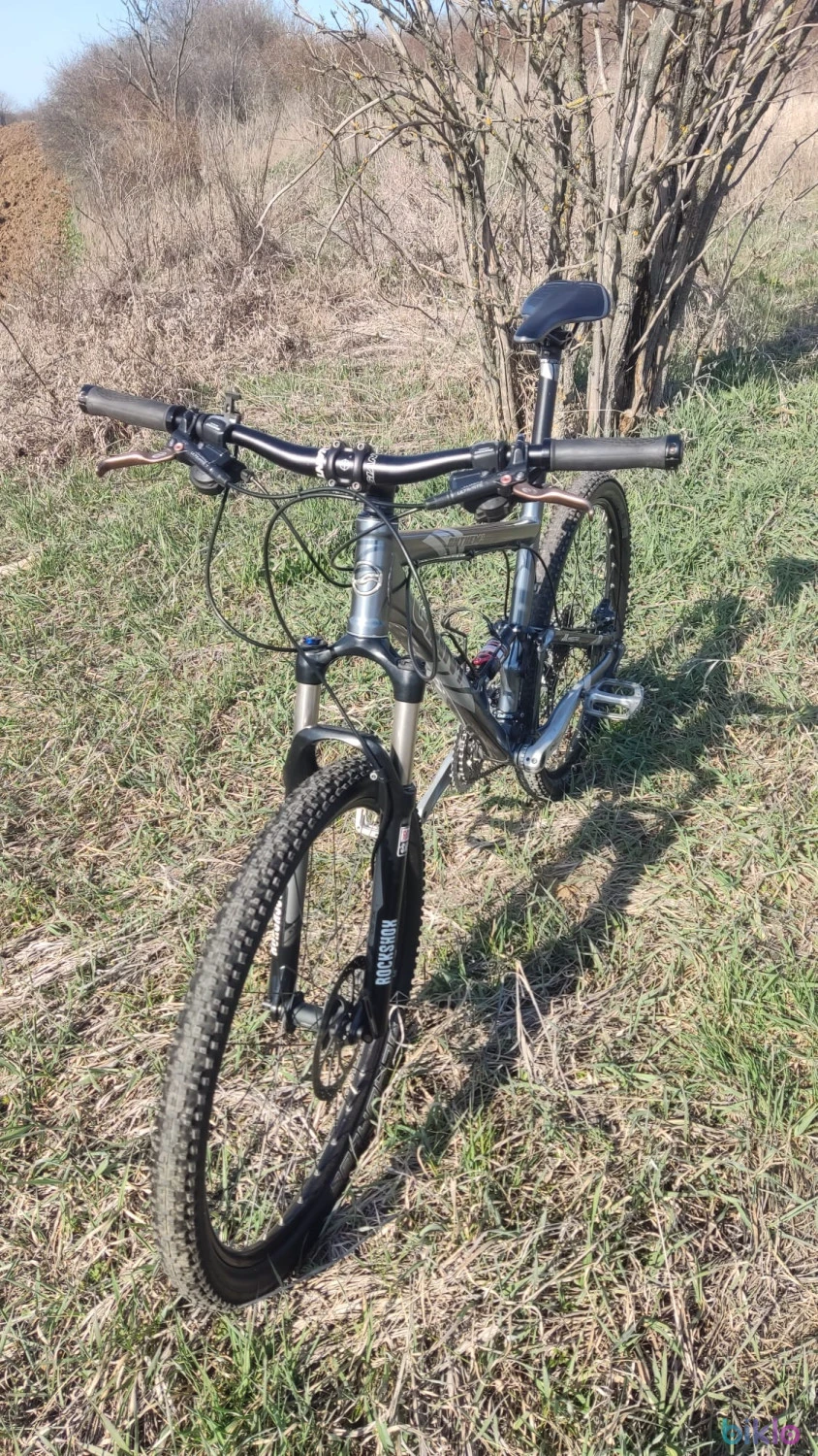 5. Giant Anthem 3 Full Suspension 26"