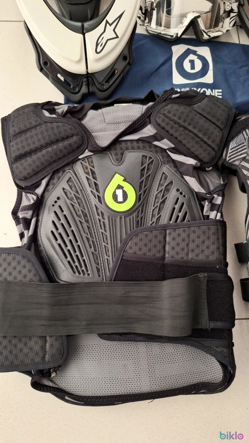 2. Vand echipament downhill Enduro SixSixOne Alpine Stars
