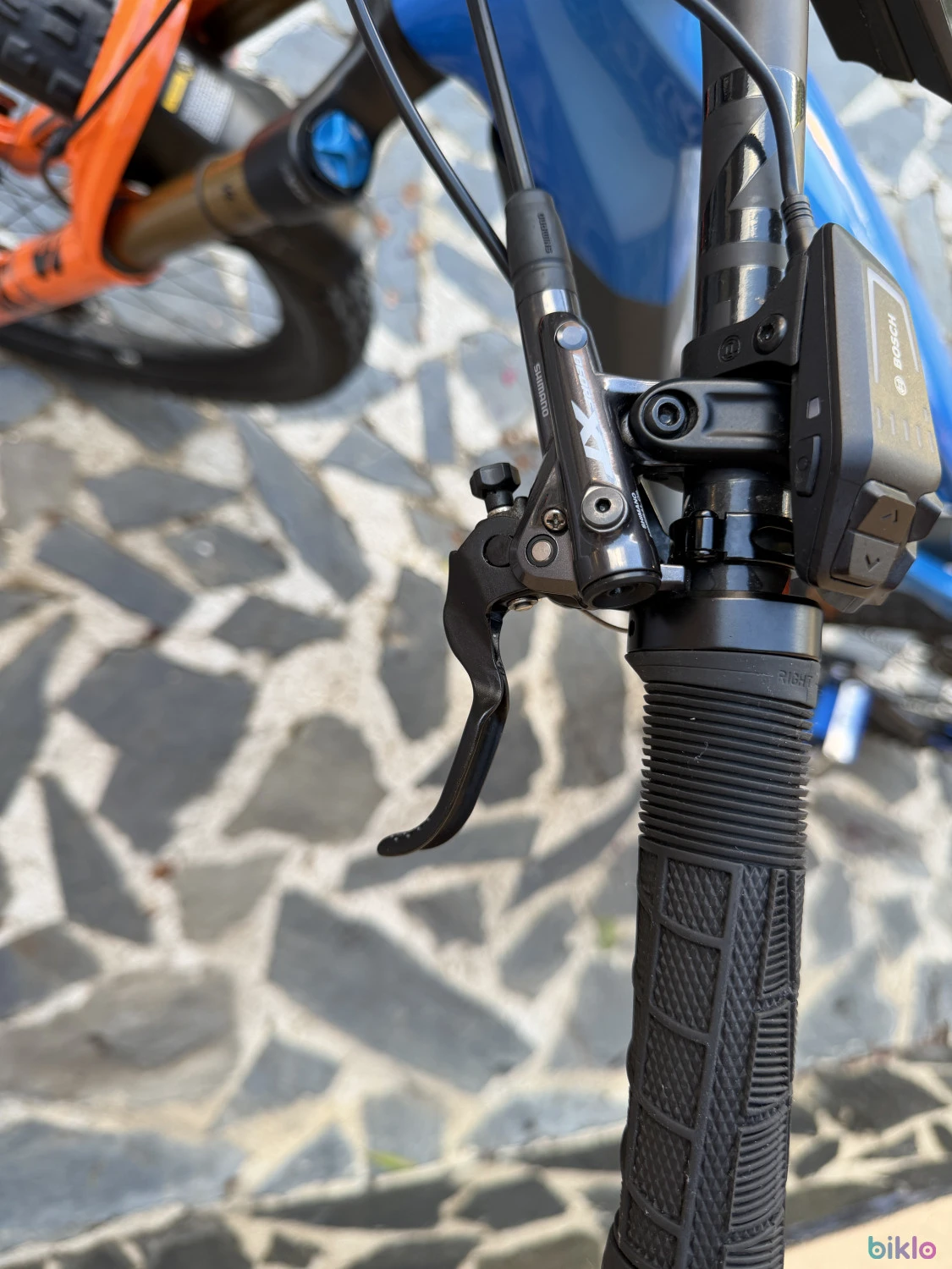 16. Bicicleta Electrica Cube Stereo Hybrid 160 HPC Actionteam 750 27.5