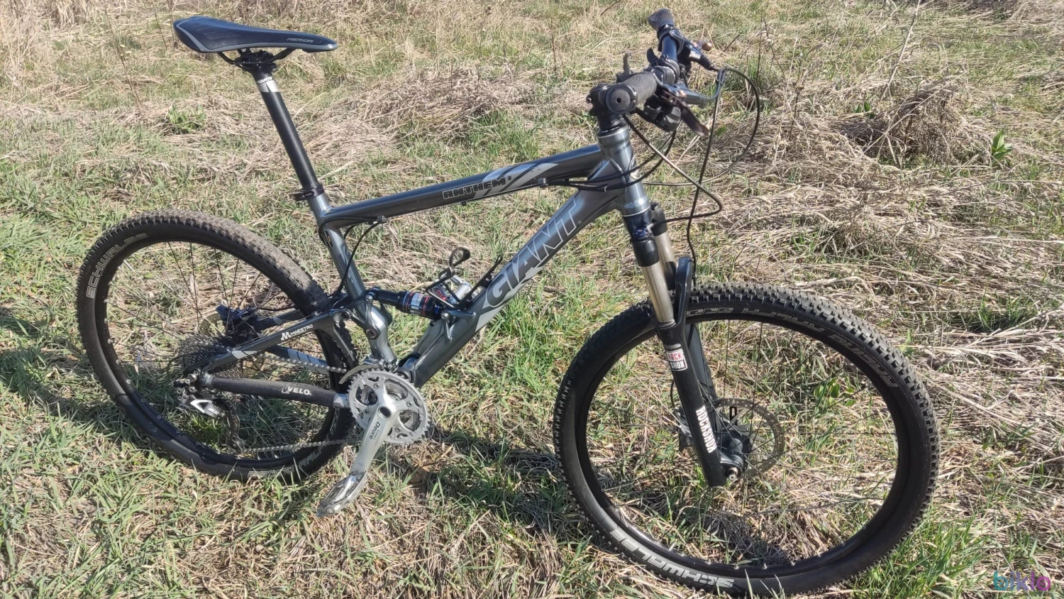 3. Giant Anthem 3 Full Suspension 26"