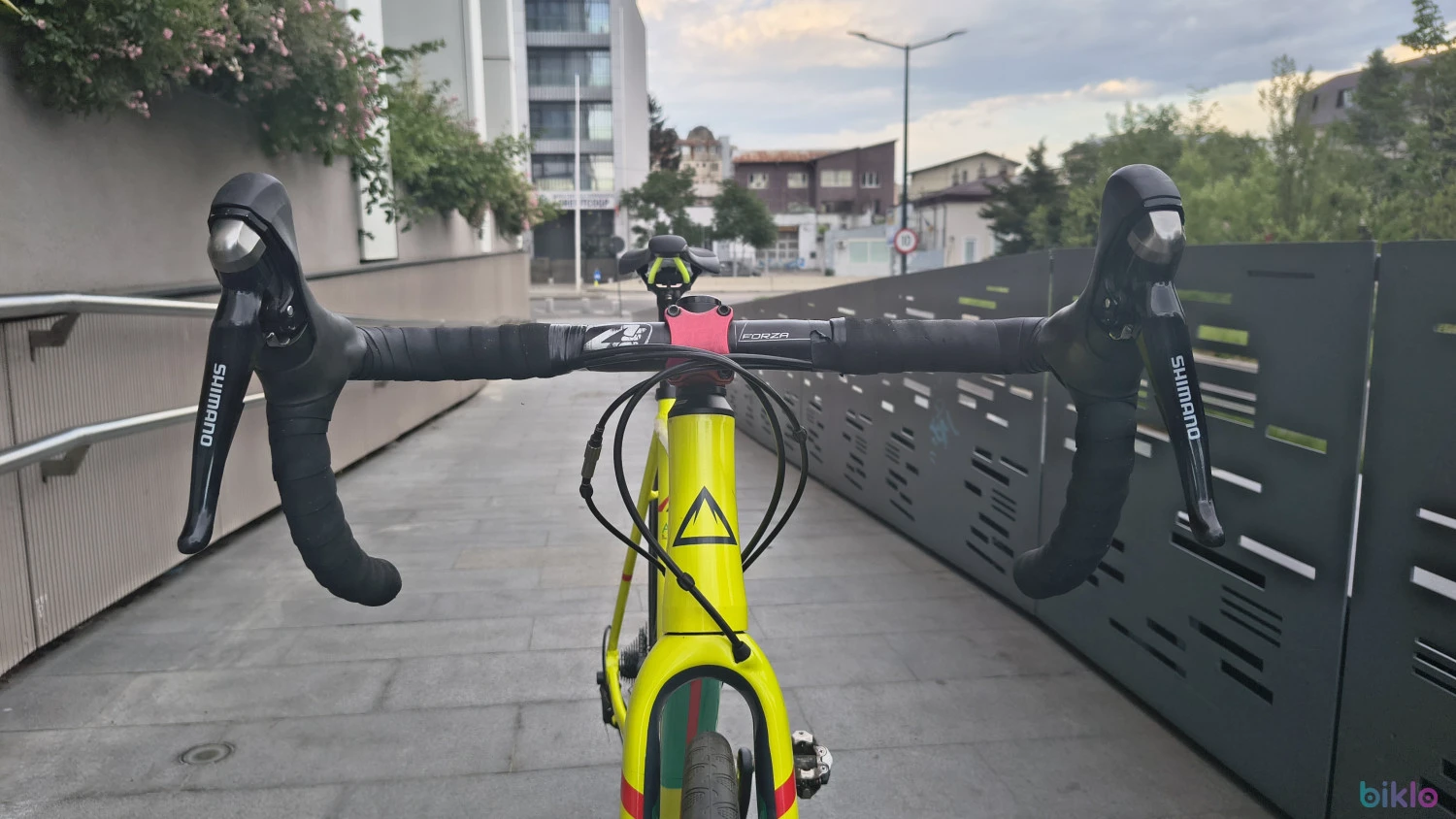 10. Fuji Cross (Custom Build) – Ultegra/105 | DT Swiss | Stare mecanică impecabilă