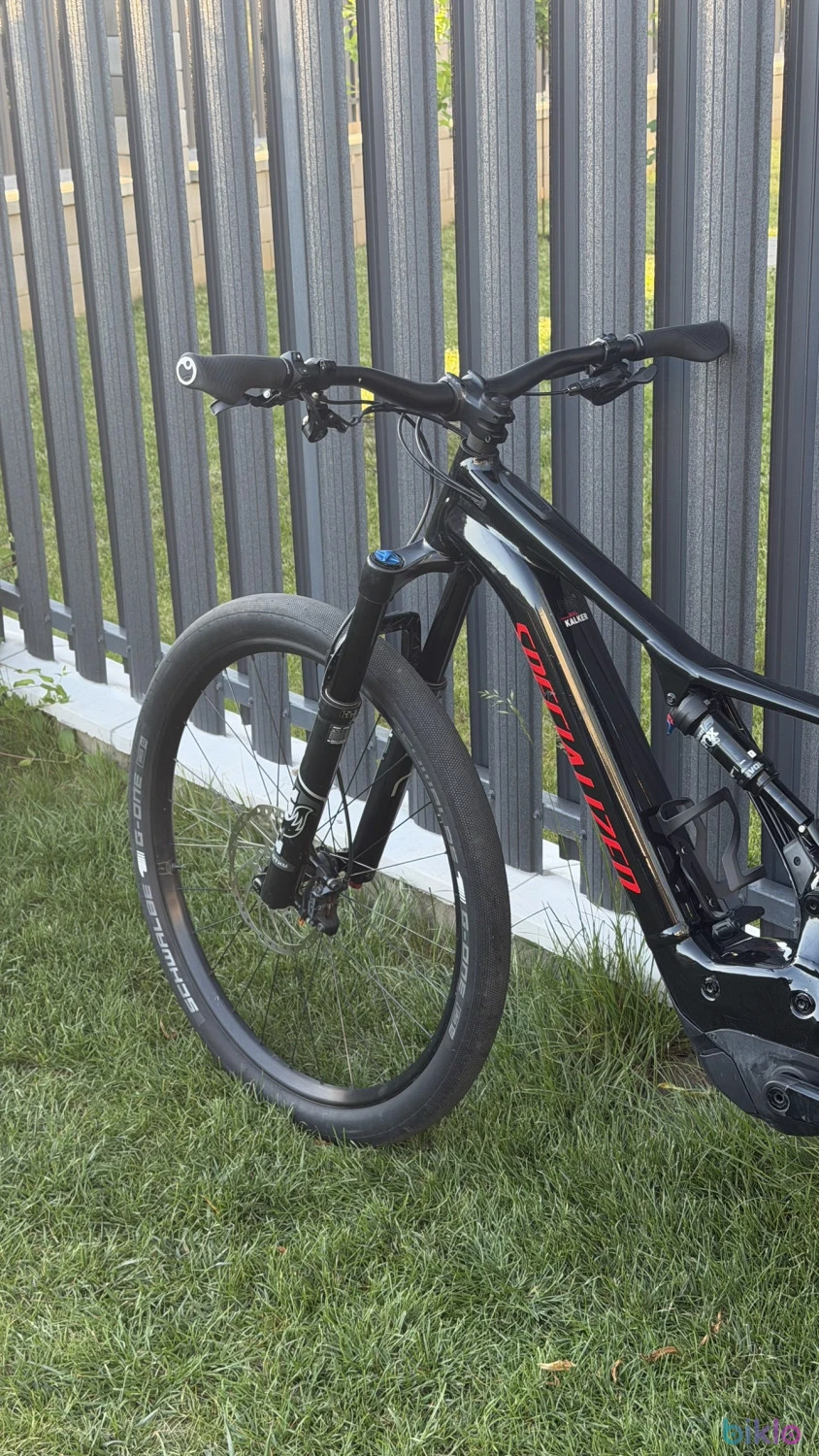 4. Specialized Levo Turbo Comp L 2021 full box