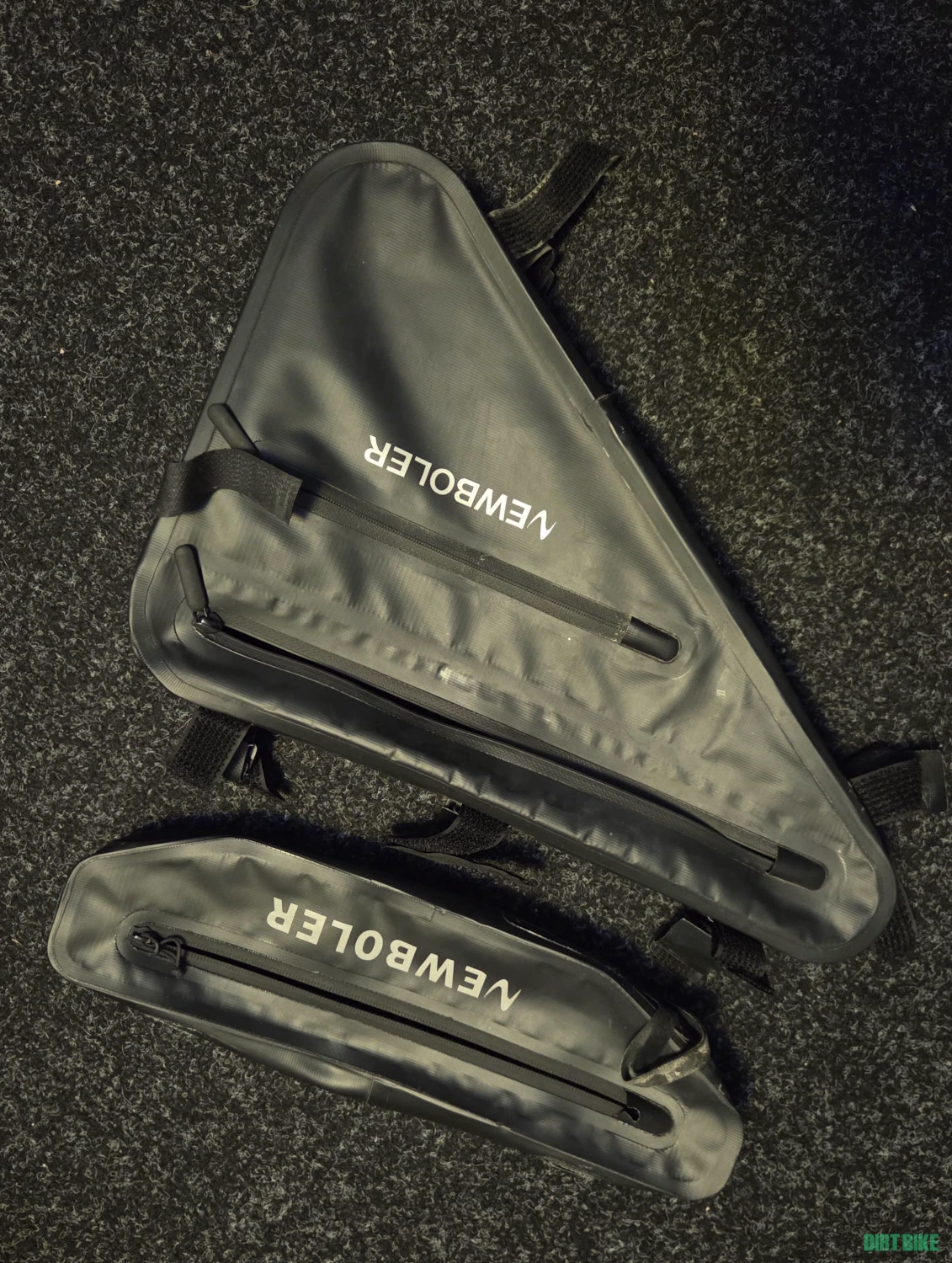 1. Geanta cadru NewBoler