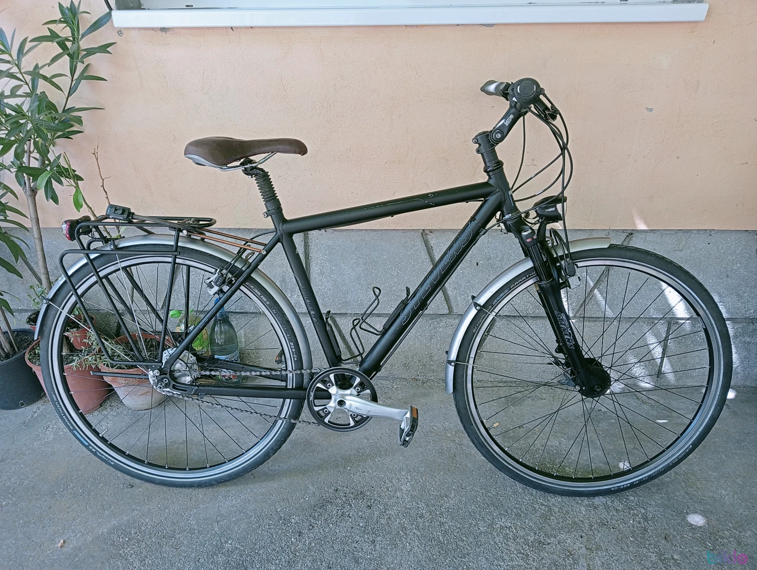 1. Bicicleta aluminiu Stevens 14 V. Rohloff Germania roți 28 Suspensie față