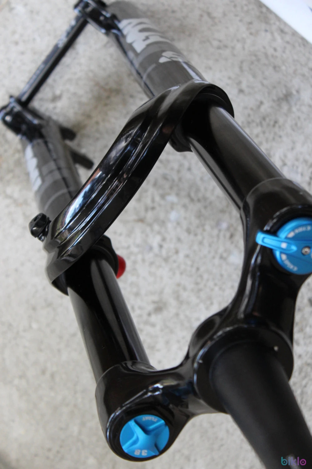 3. FOX 38 Float Performance 29" 170mm Grip 2026 3Pos Boost Tapered E-bike