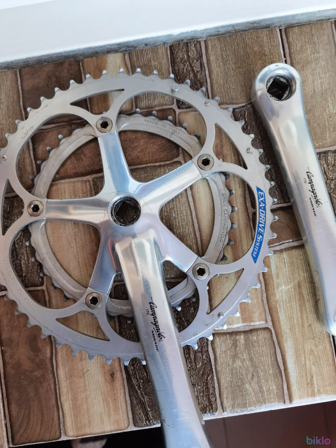 1. Vând Angrenaj Campagnolo Mirage