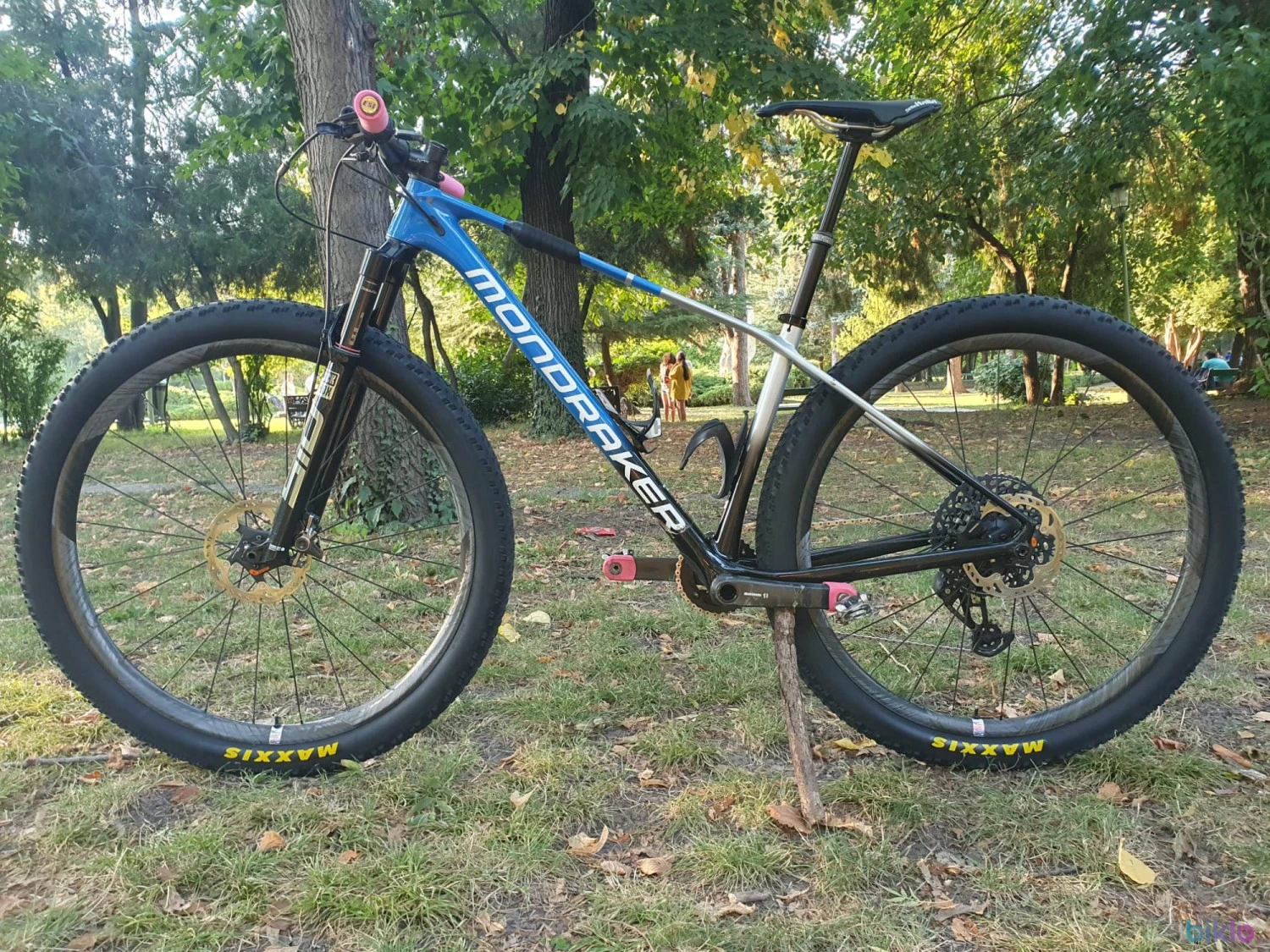 1. Mondraker Podium Carbon RR SL 2025 Frameset