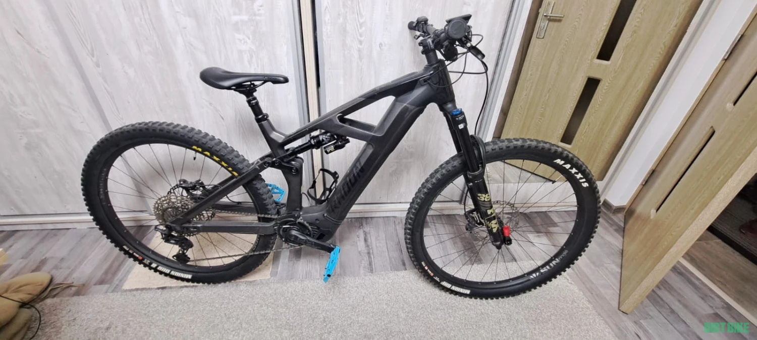 1. Radon Render 9.0 750Wh 29er