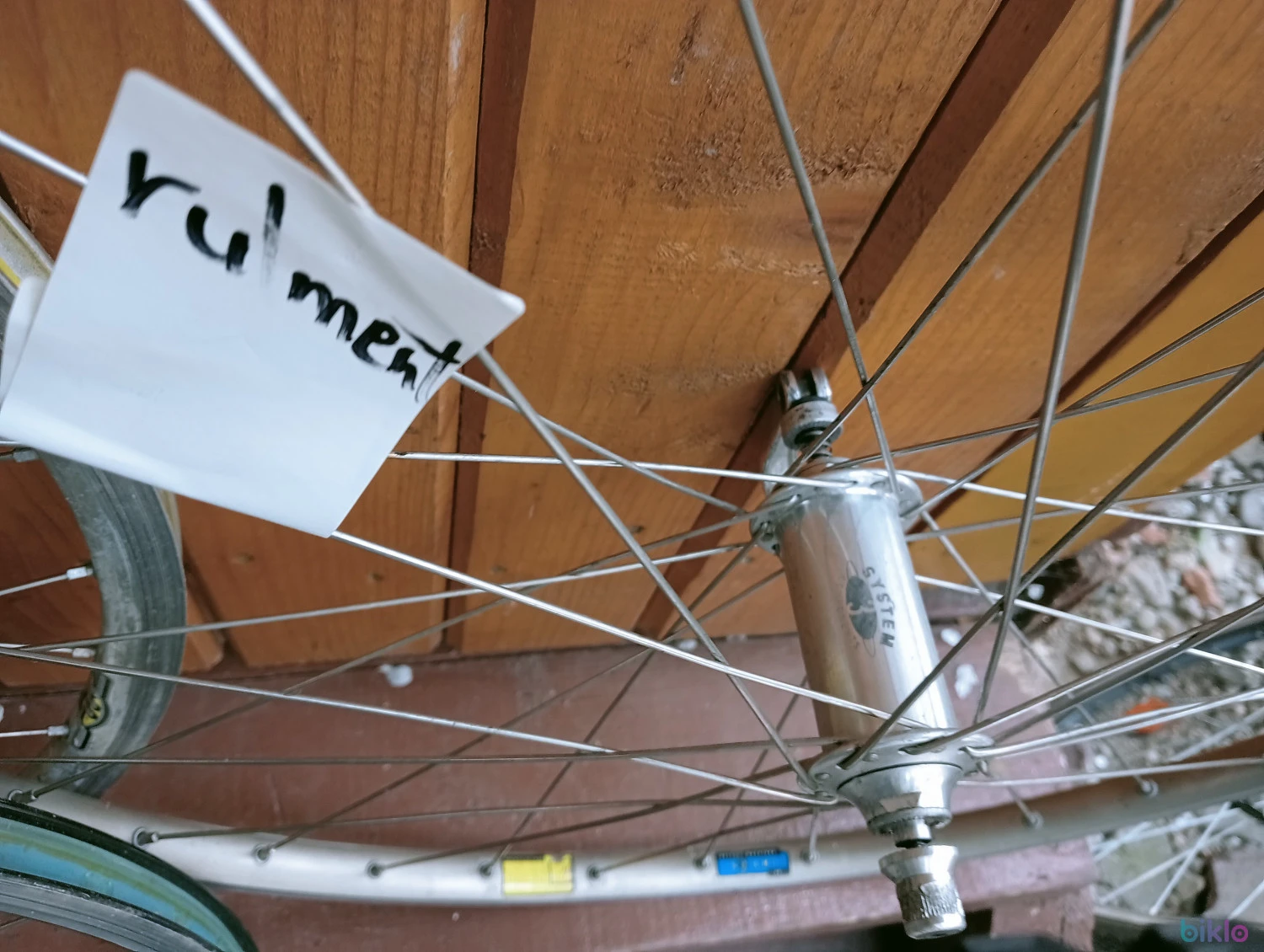 6. Roată față mtb 26 jantă aluminiu dublă și capsată butuc Shimano Deore XT Japan camere cauciuc Schwalbe Marathon