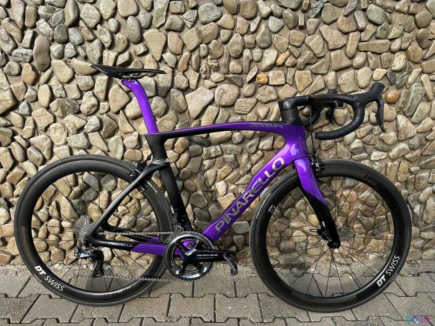 1. Pinarello DOGMA F Dura-Ace Di2 Rim Brake