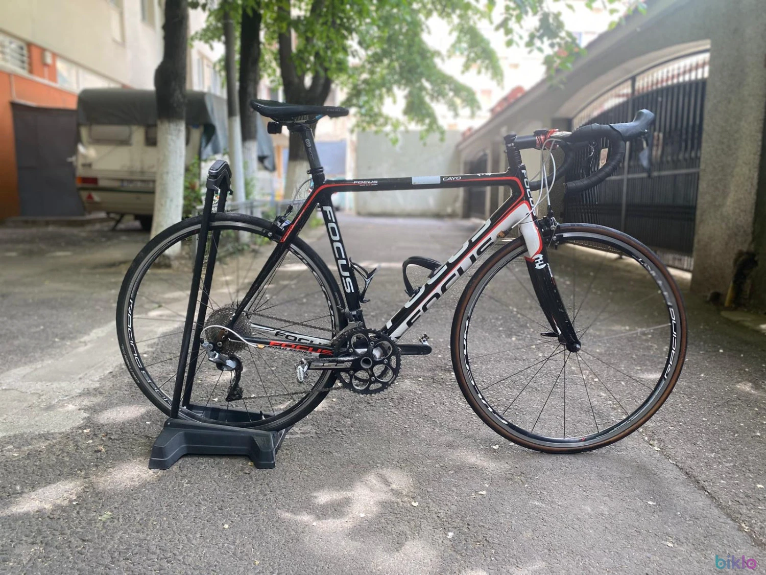 2. Focus Cayo Carbon marime 56 / Shimano 105 / Vision Team / Cursiera carbon