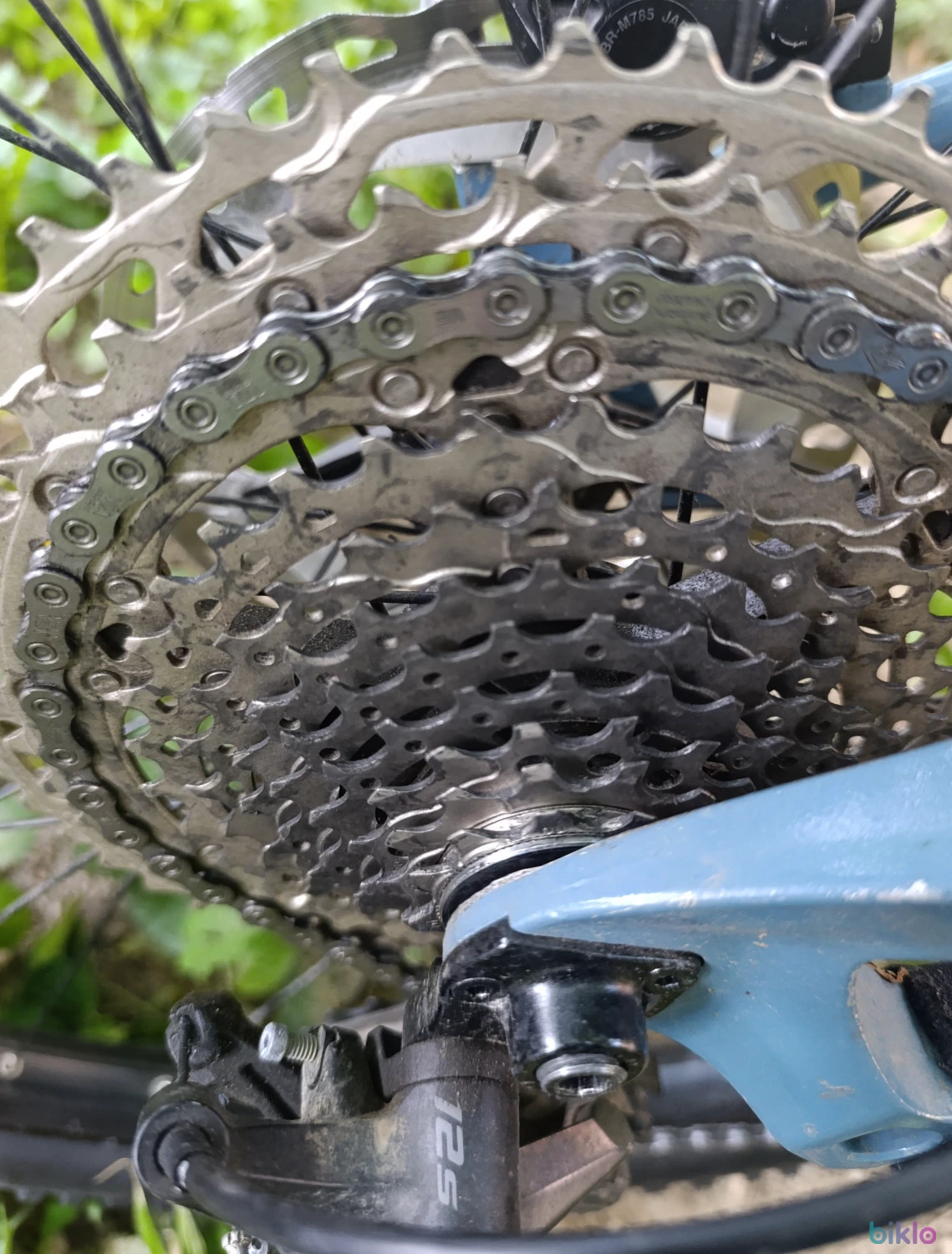 6. Nukeproof scout 275 L cu roti de 29