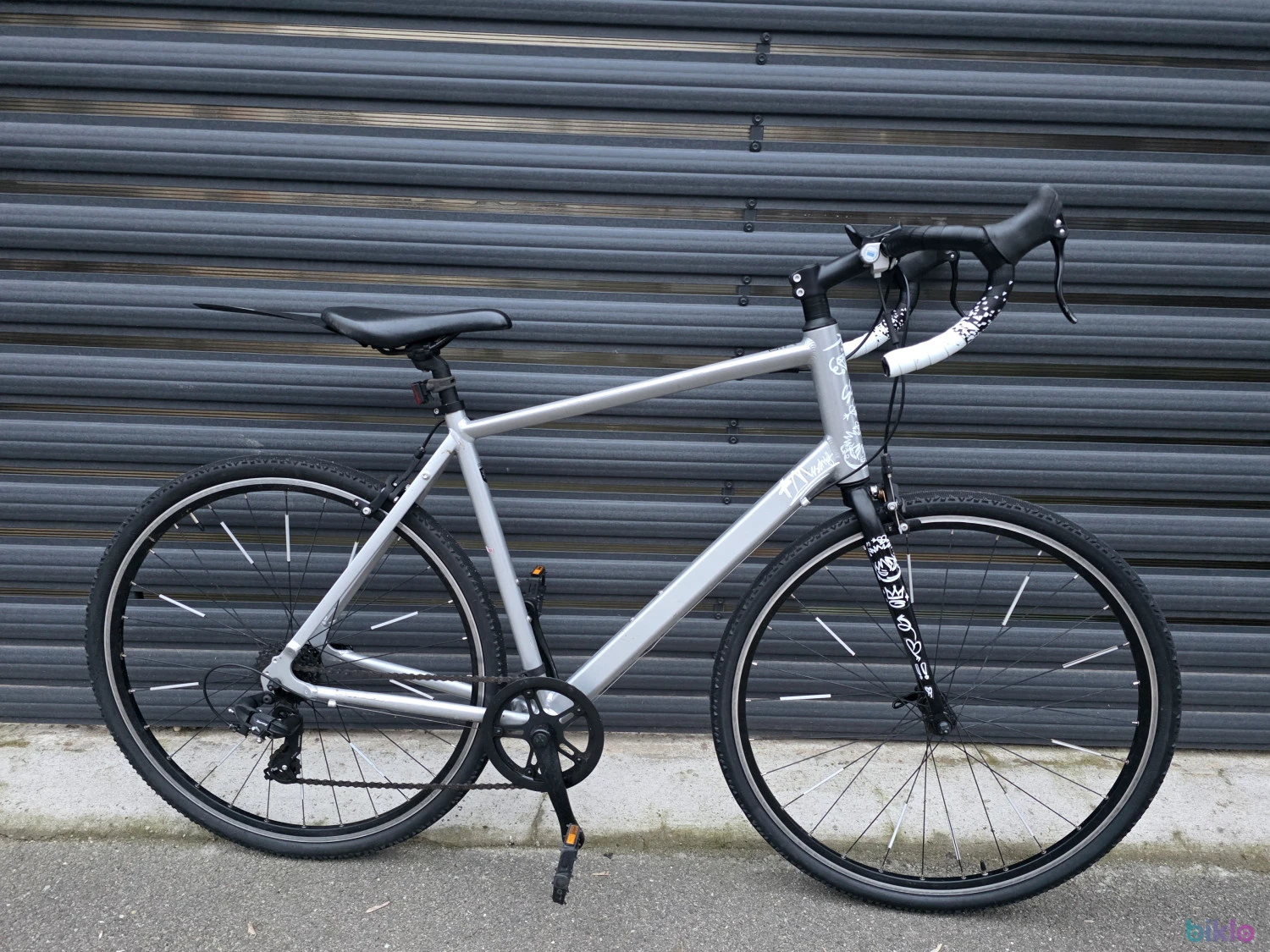 1. Gravel Riverside RC100