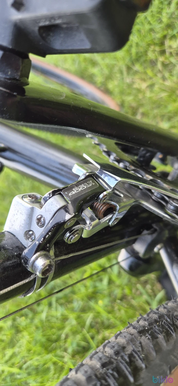 4. Vând Bicicletă Retro MTB John Luck W300