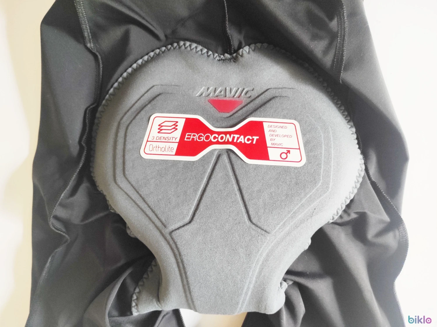 11. Pantaloni scurti Bib Mavic Cosmic II marimea S, noi