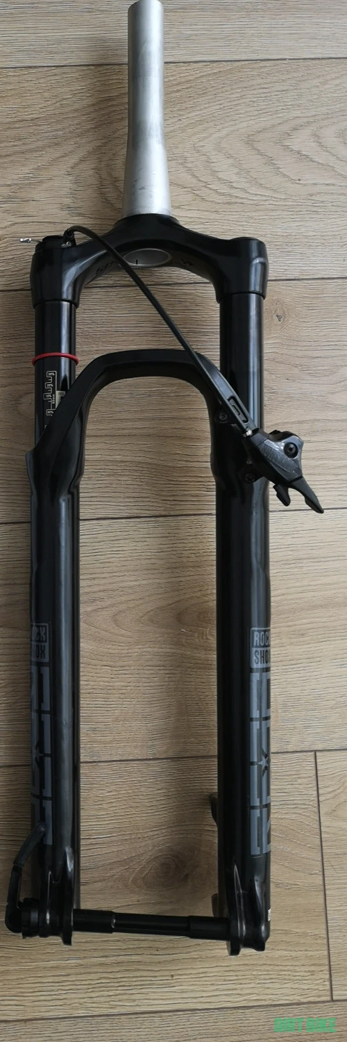 1. Rockshox Reba RL