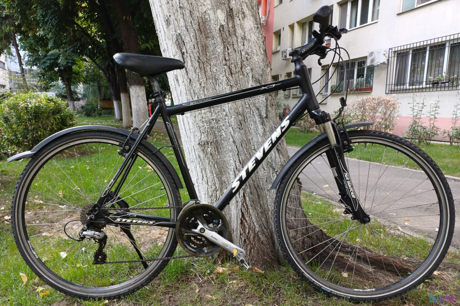 1. Stevens X3 AFC Cross/Trekking