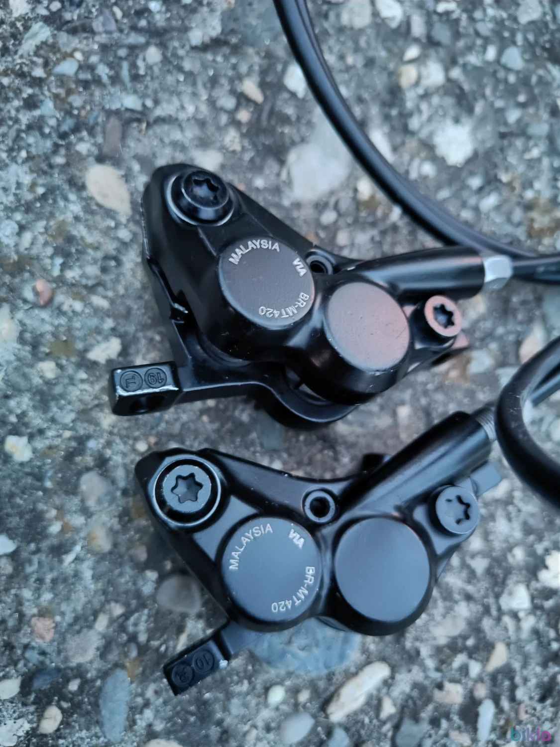 3. Set frane Shimano Mt400/420 4-pistoane