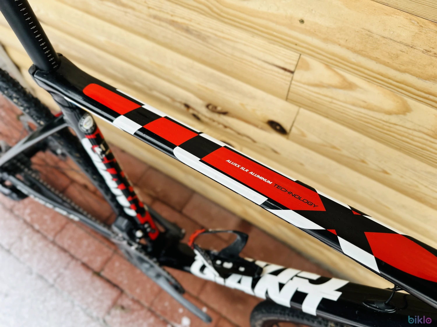 6. Giant TCX SLR 1 M