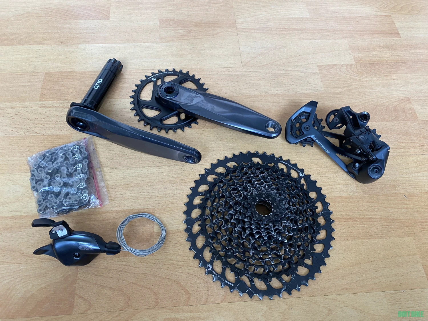 1. Sram Eagle GX Lunar