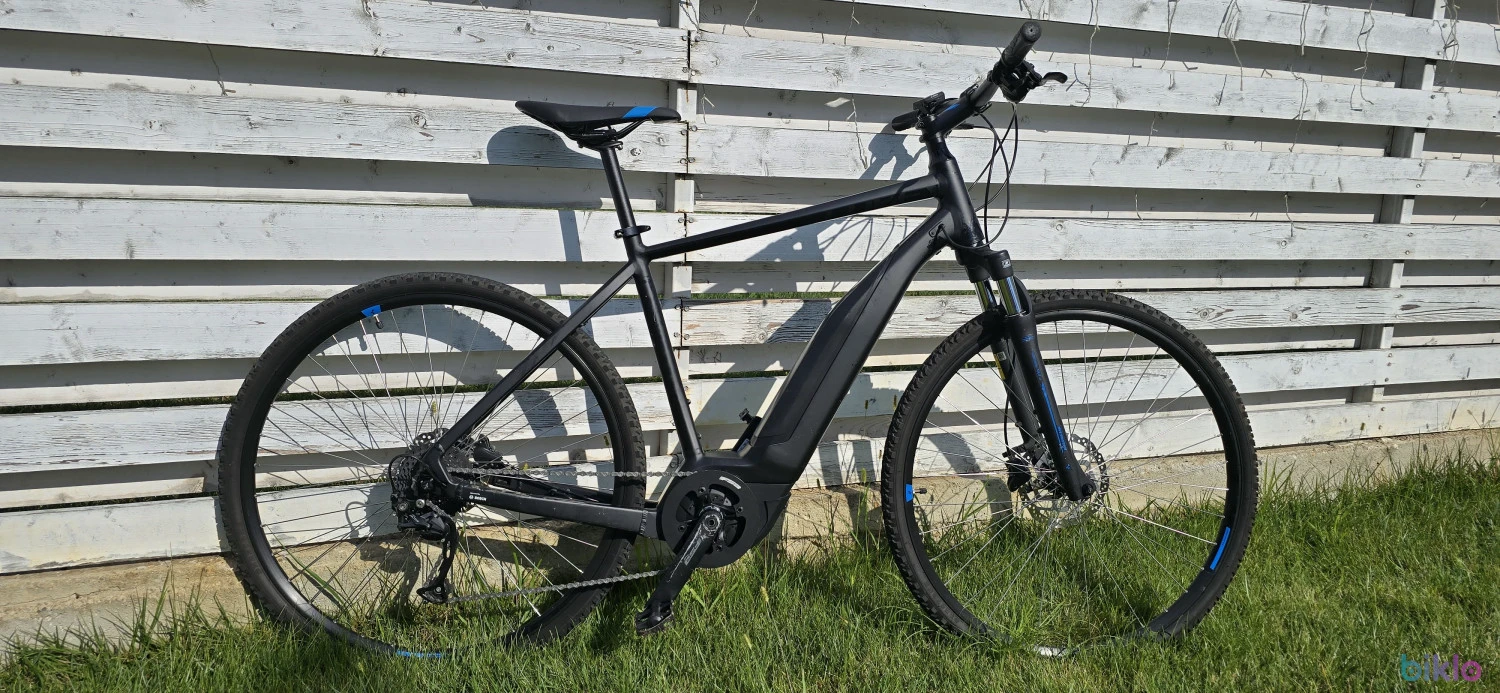 1. Vând Bicicletă electrică CUBE Cross Hybrid ONE 400 – Bosch Active Line Plus – 1.869 km