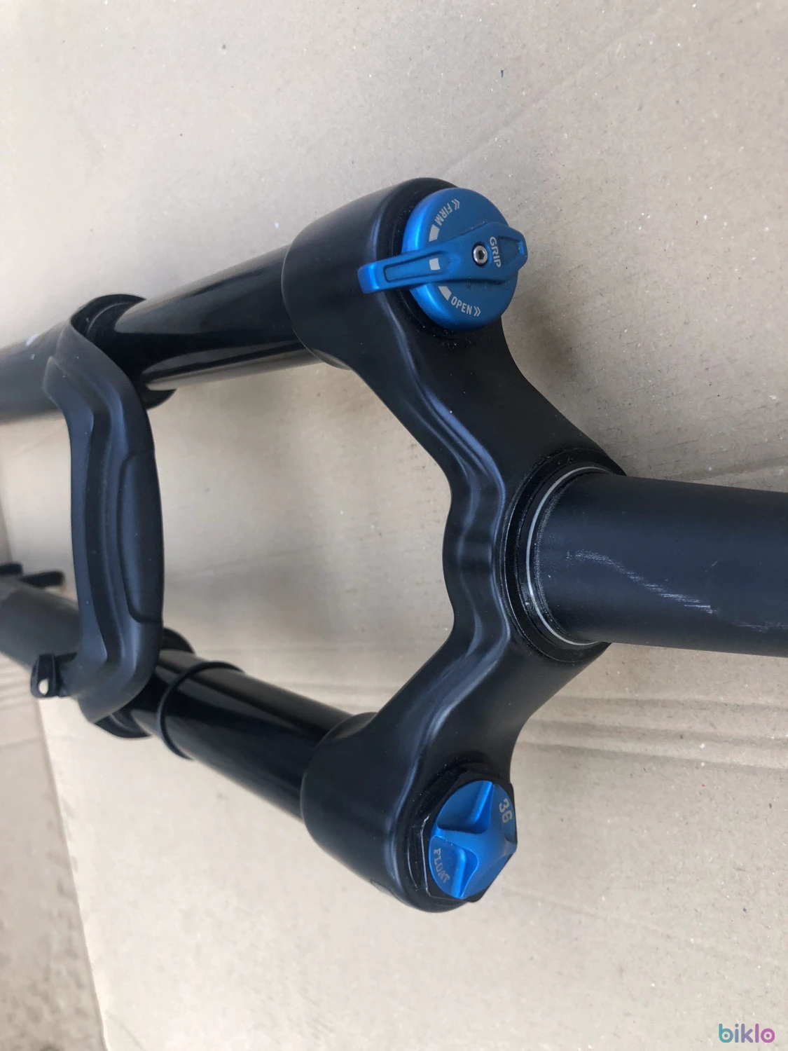 7. Furca Fox Performance 36, cursa 150 mm Boost
