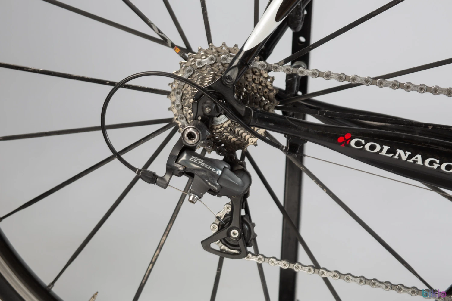 2. Cursiera Colnago CLX 2.0 Shimano Ultegra