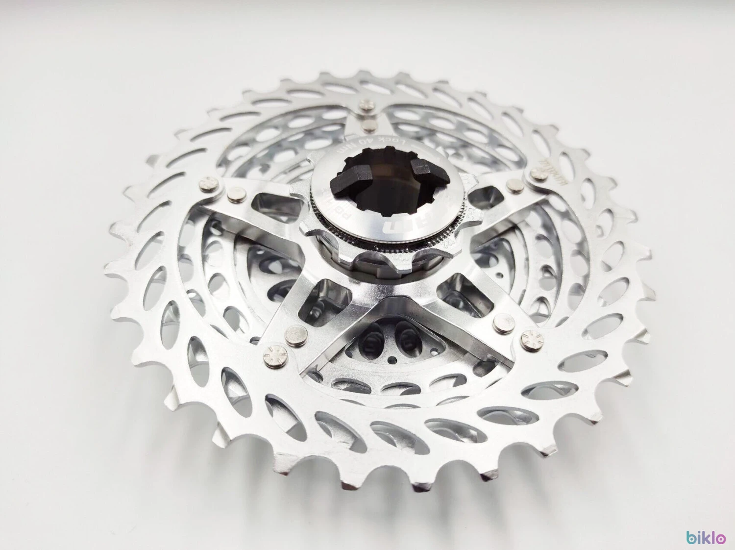 7. Pinioane SRAM PG-1070 11-32T 10 viteze noi
