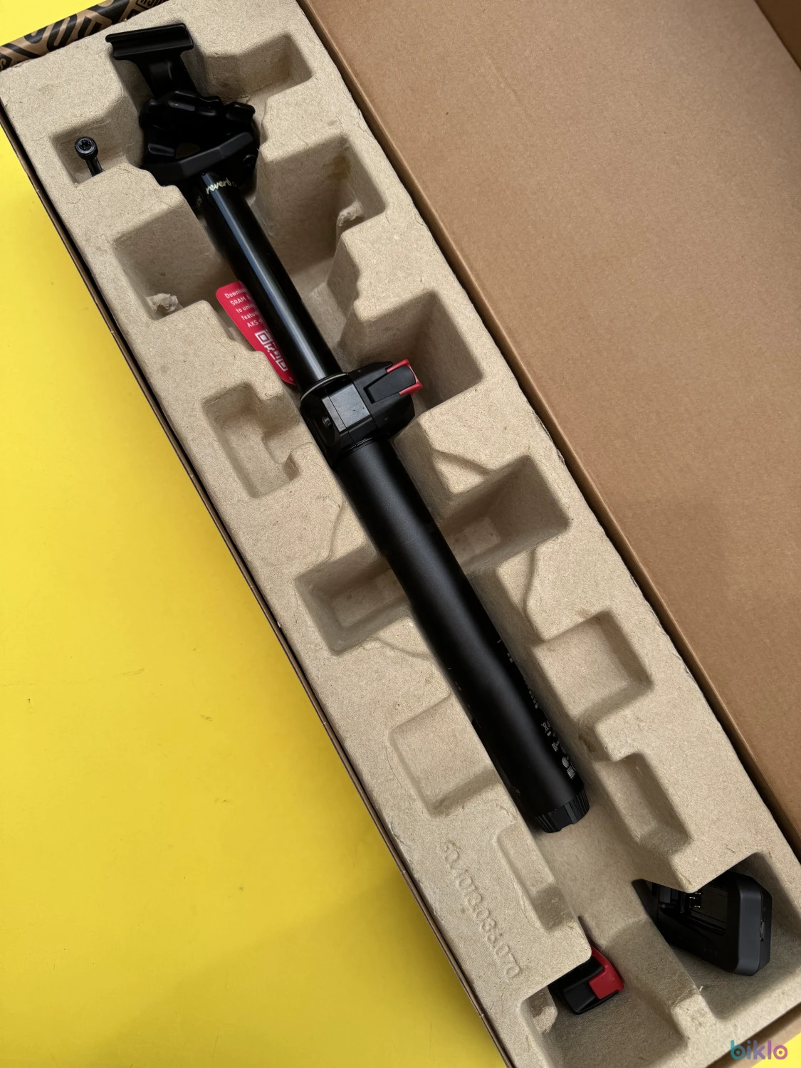 10. ROCKSHOX Tija Reverb AXS 31,6x125 cursa