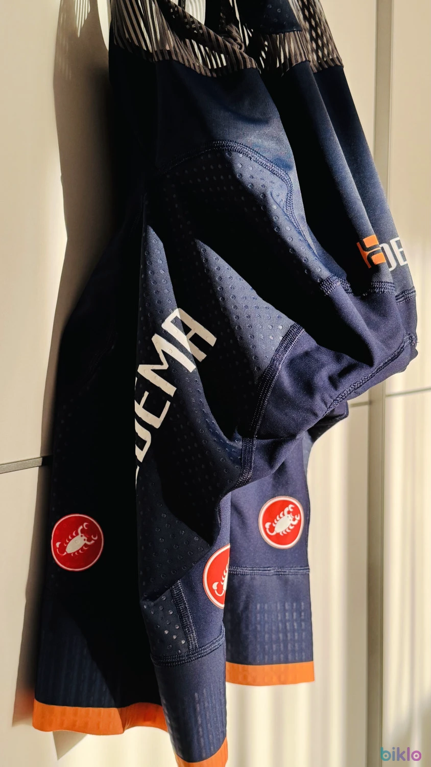 1. Castelli Free Aero Race 4 Bib Shorts Size M