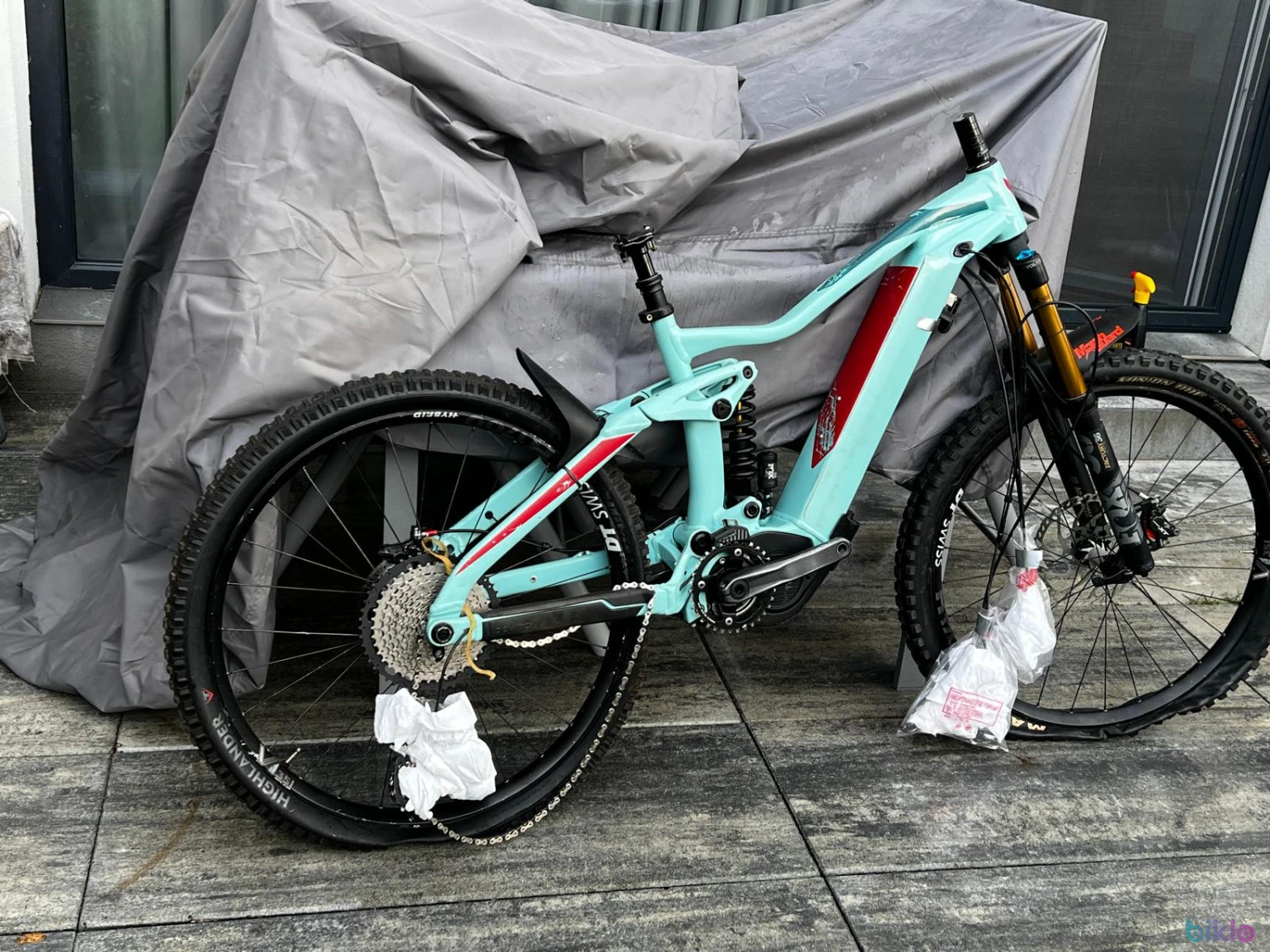3. Vand bicicleta Devinci AC XT 2019