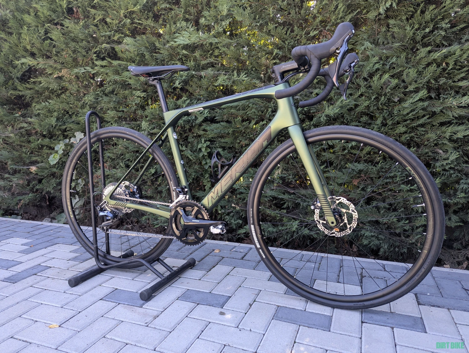 1. MERIDA SCULTURA ENDURANCE 5000 S CARBON