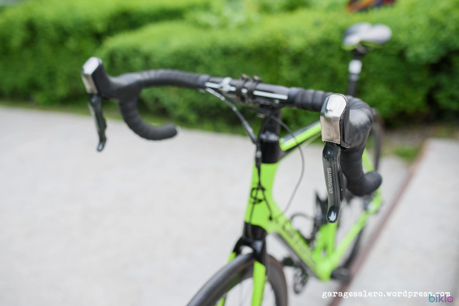 11. Cannondale Synapse carbon disc Ultegra Di2 roti aero Giant