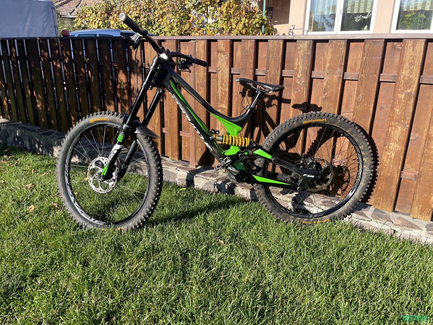 1. Specialized Demo 8 S-Works mărimea M
