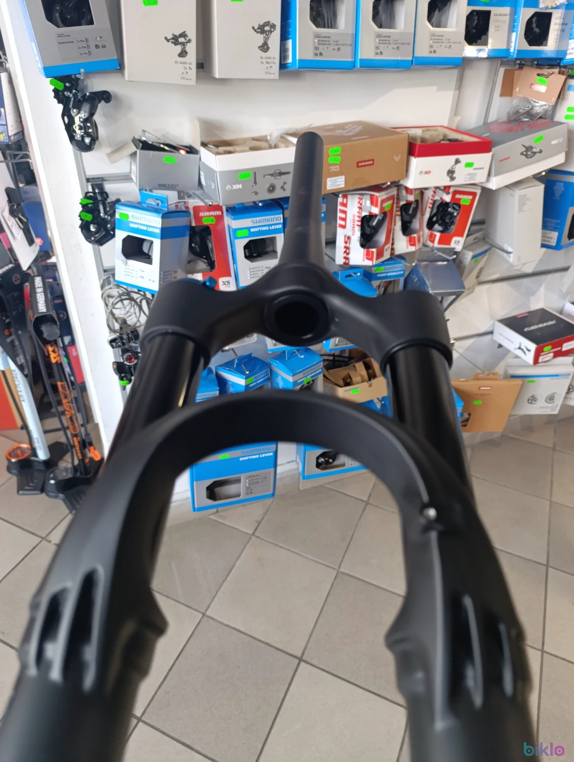 8. Fox 36 Performance E-Optimized 29" 140mm 3PosGrip Tapered Boost