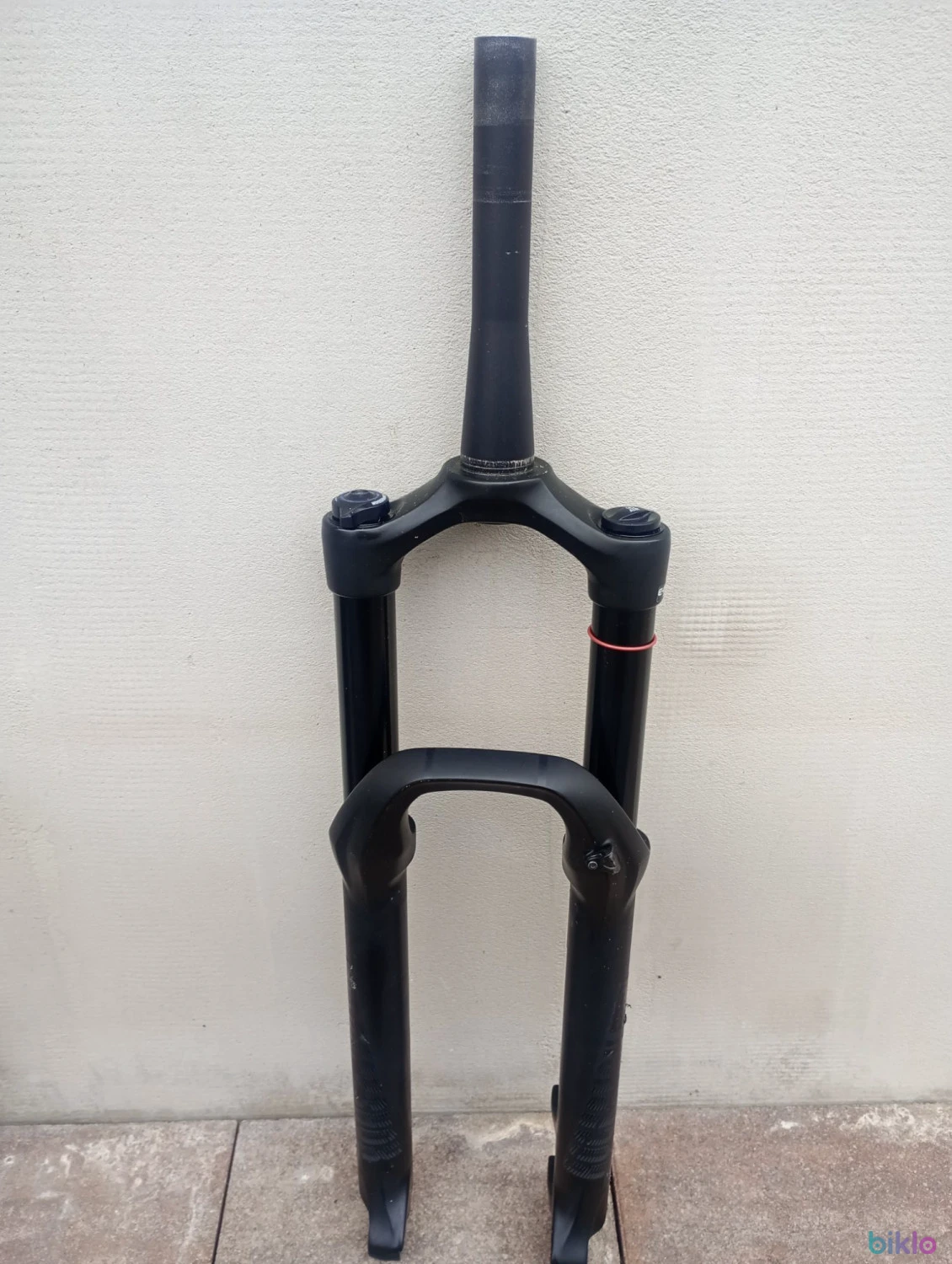 1. Rock shox E-mtb 35 gold rl