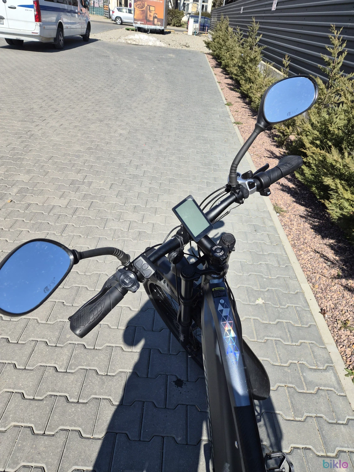 3. Bicicleta electrica Shengmilo MX05 cu 2 baterii