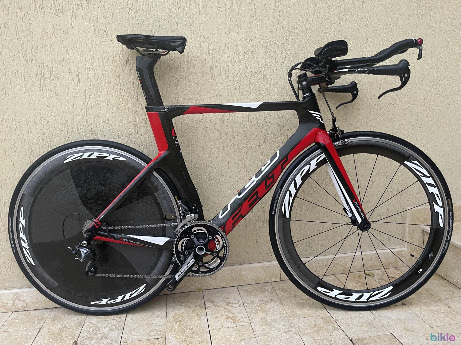 1. Felt B14 (2017) mărimea 54 – full setup TT/triathlon cu roți Zipp & powermeter
