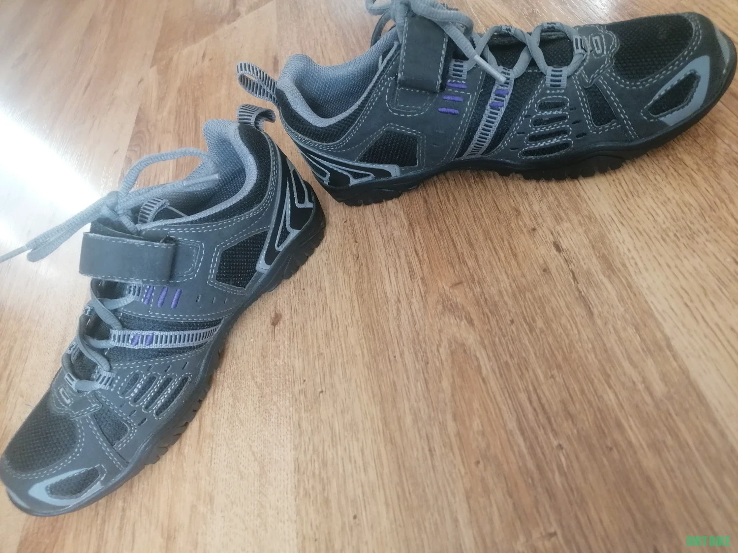 4. Pantofi ciclism Scott Sticki SPD.