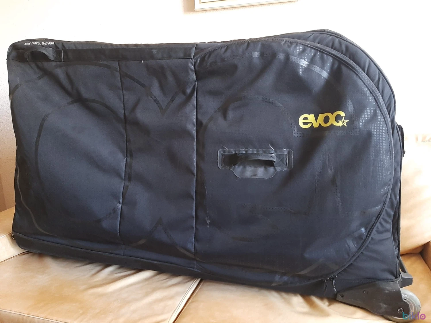 1. Geanta de transport bicicleta EVOC BIKE TRAVEL BAG PRO