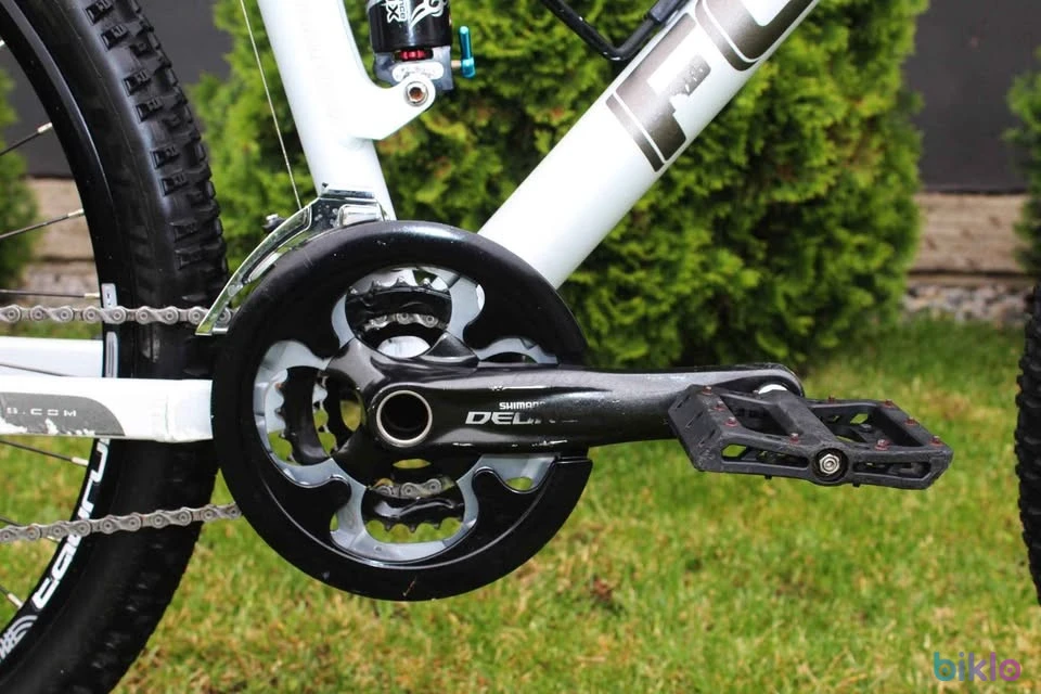 2. Bicicleta Focus Full Suspension 26 "