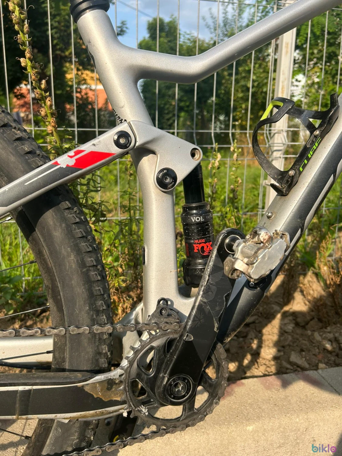 5. Vând bicicletă Scott Spark Custom