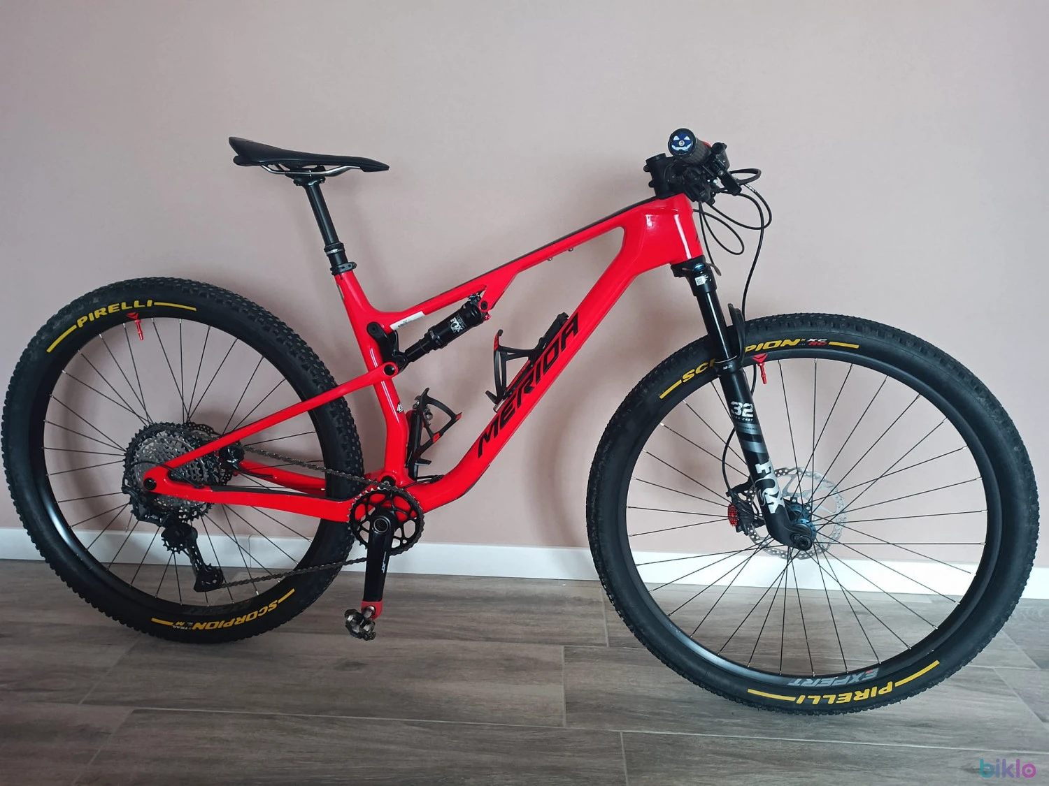 1. Vand bicicleta MTB Merida Ninety Six RC XT