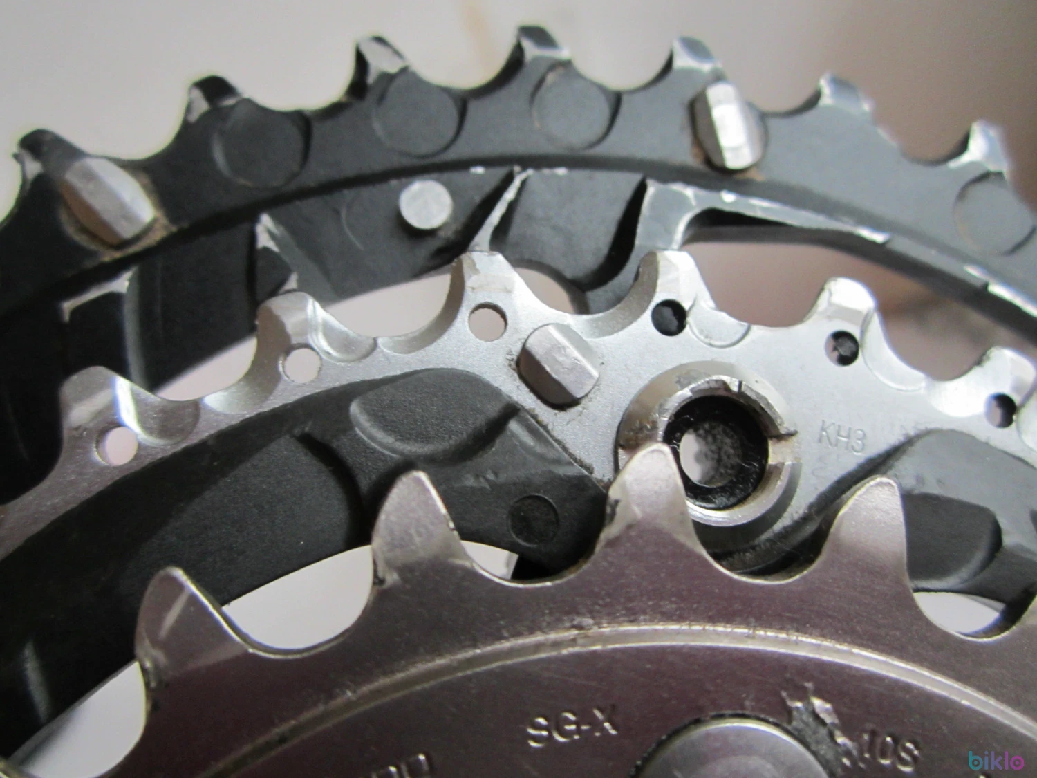 2. Pedalier mtb shimano xt
