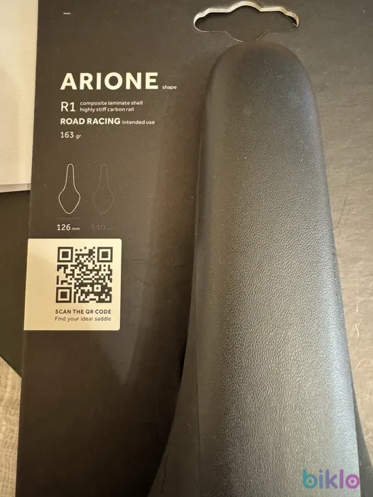4. Sa Fizik Arione R1 open brate carbon ca si noua, stare excelenta, la cutie