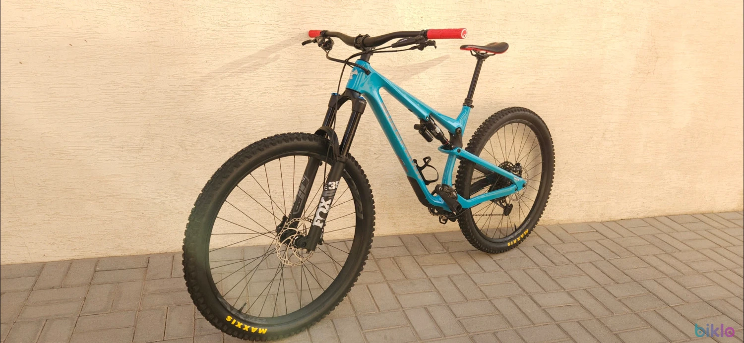 1. Nukeproof Reactor 29er MTB - Enduro/Trail
