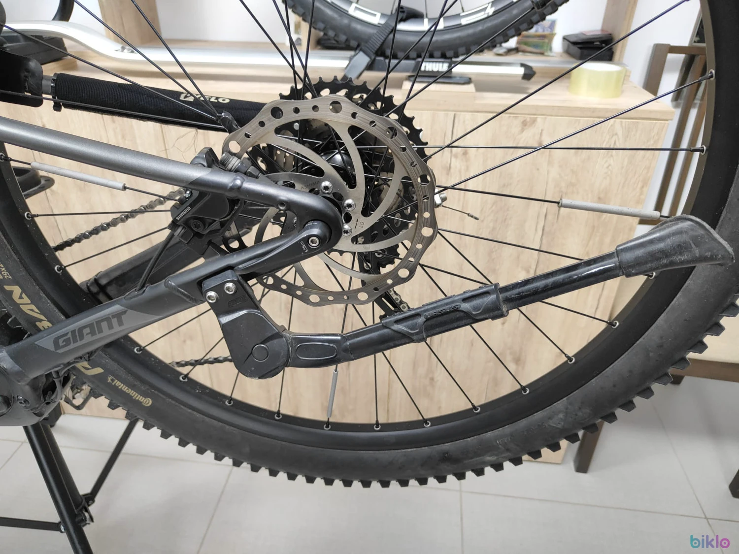 10. Bicicleta electrica Giant Fathom E+ 2 29, negru , baterie giant energypak 500 wh