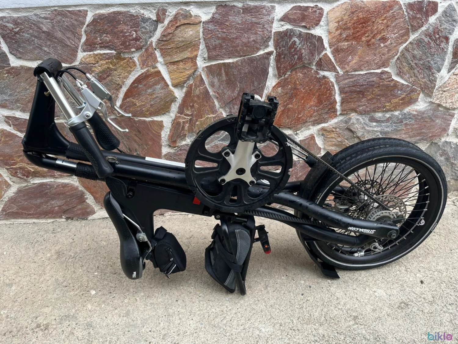 3. Vand bicicleta pliabila Strida 18"