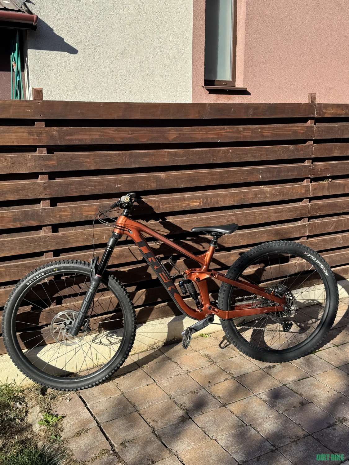 1. Trek Slash 2023 cadru M